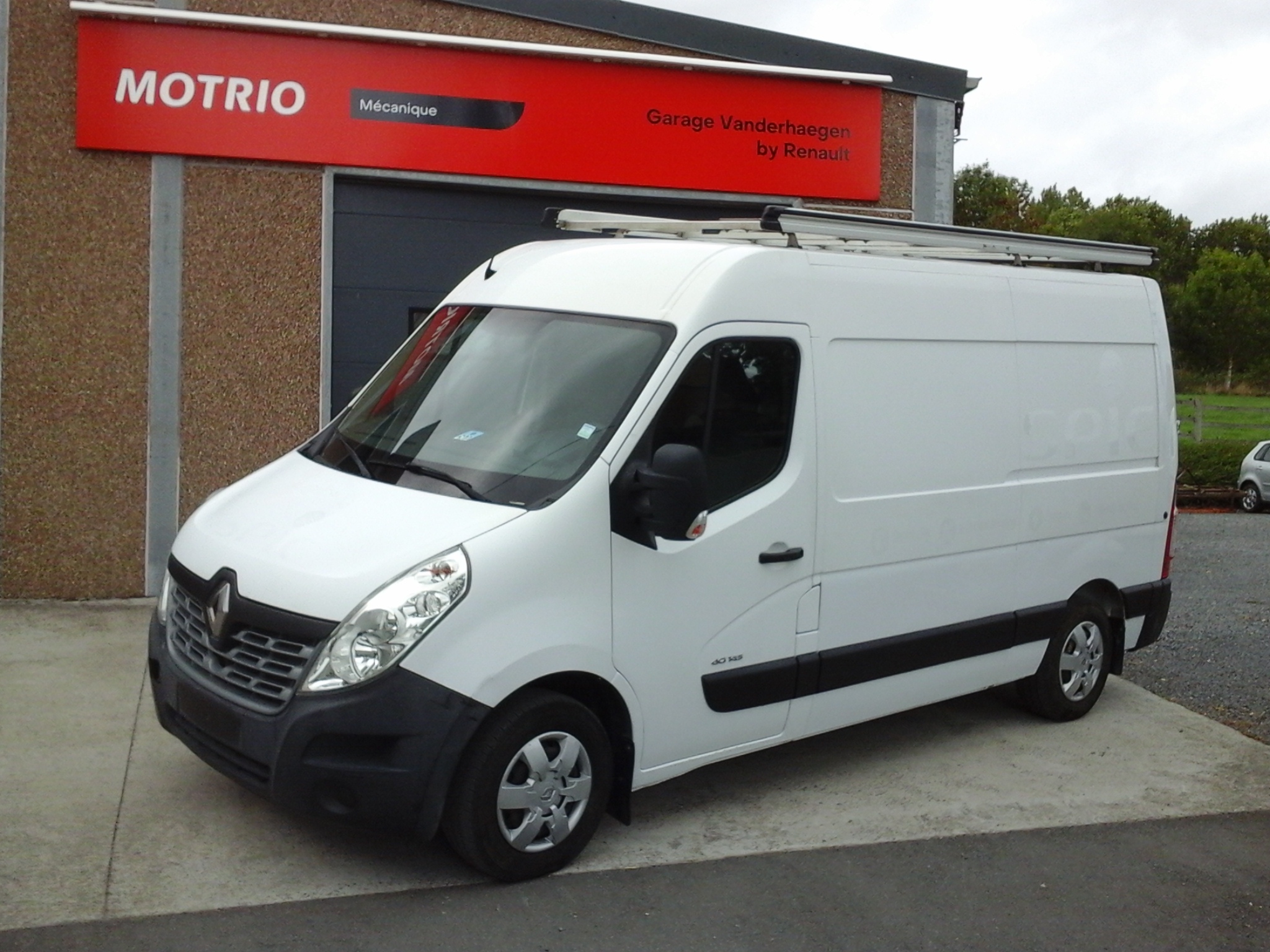RENAULT  MASTER  L2 H2 + GALERIE